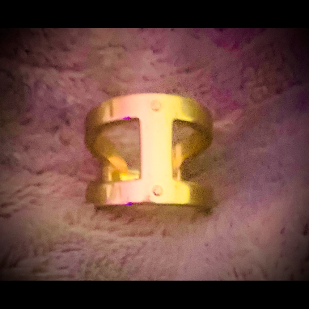 Michael Kors gold ring size 6
